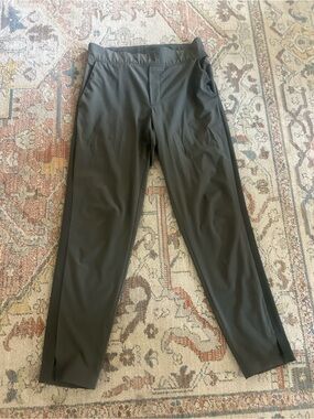 Athleta Brooklyn Ankle Pants - Olive Color